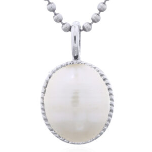 Mother of Pearl Oval Bezel 925 Silver Pendant